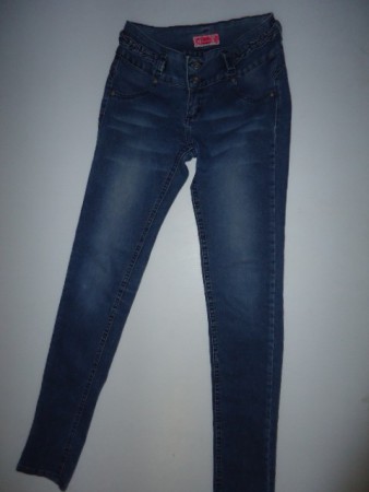 CODIGO E9 $20 TALLA 3